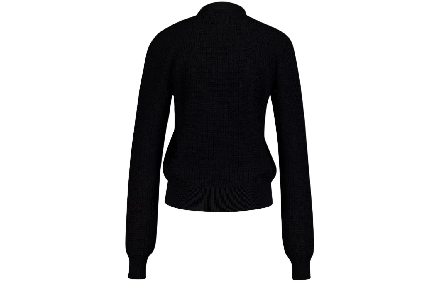 Lookbook (W) GIVENCHY FW23 Sweater Rajut Hitam V-Neck dengan Kancing Depan. BW90NM4ZKD-001