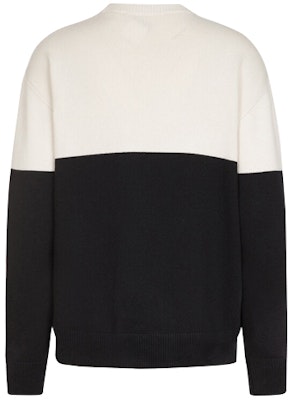 (W) Givenchy Sweater Rajut Monogram Hitam Putih BW90AE4Z7H-004 Lookbook (W) Givenchy Sweater Rajut Monogram Hitam Putih BW90AE4Z7H-004