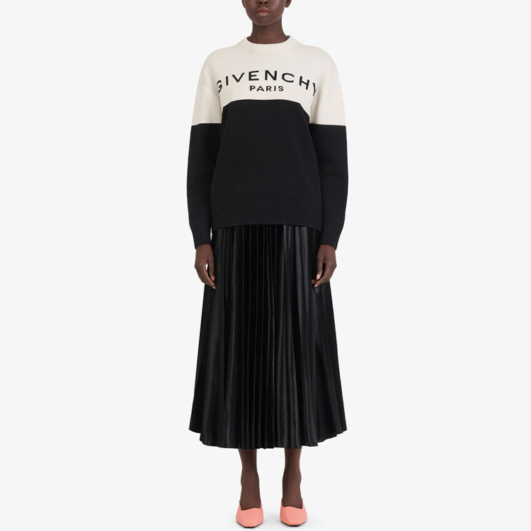 Shop (W) Givenchy Sweater Rajut Monogram Hitam Putih BW90AE4Z7H-004