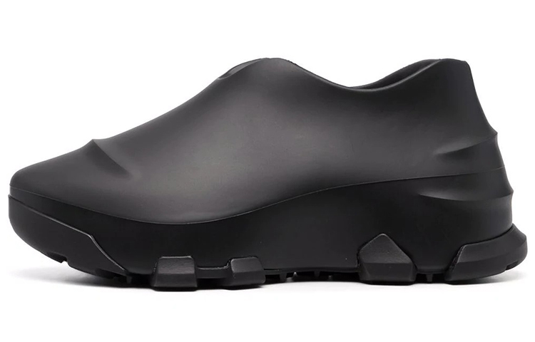 (W) Givenchy Monumental Mallow 'Black Slip-On'