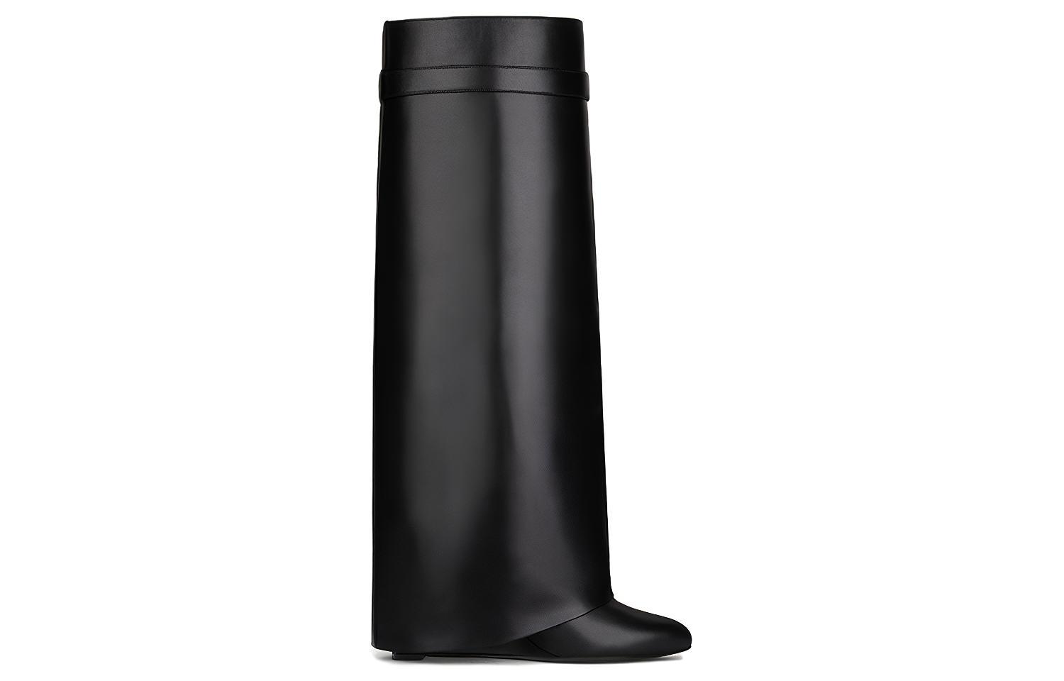 Shop GIVENCHY紀梵希 Shark Lock 牛皮革 高筒靴 女款 黑色