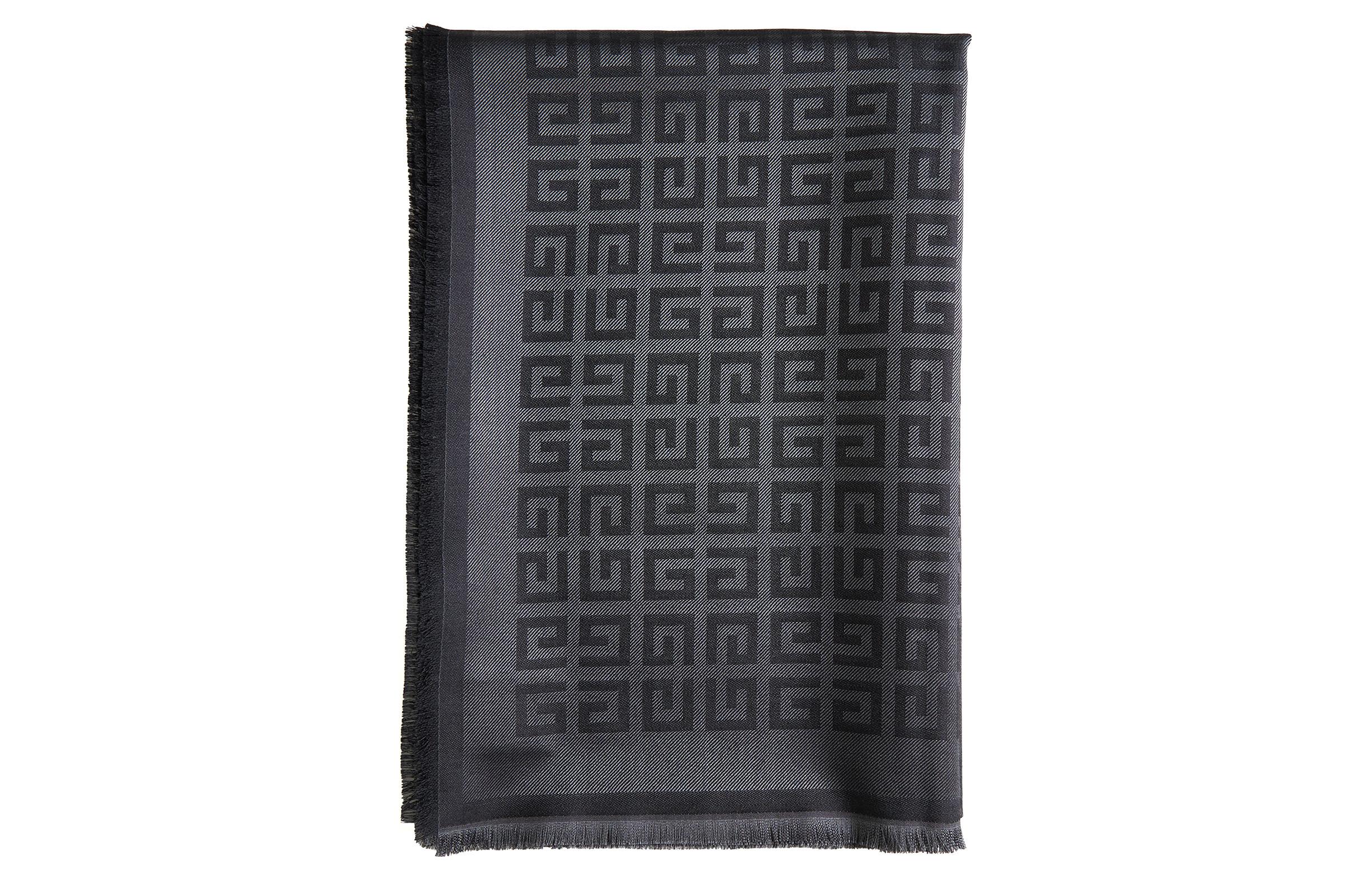 Order (W) Givenchy Selendang Lembut Wanita Warna Kelabu Gelap GW1414J50472