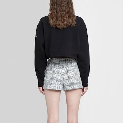 (W) Givenchy SS21 Baju Pendek Rantai Baldu Hitam Terukir. BWJ0203Z4Z-001 Details for (W) Givenchy SS21 Baju Pendek Rantai Baldu Hitam Terukir. BWJ0203Z4Z-001