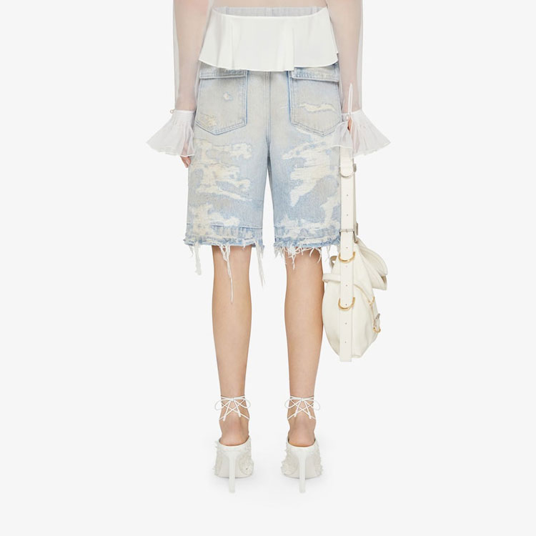 Shop (W) ジバンシィ SS23 ディストレスト リップド デニムショーツ レディース ブルー. BW50YT5Y4N-452