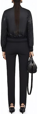 (W) 지방시 SS24 블랙 크리스탈 장식 싱글 브레스트 자켓. BW00NK15AX-001 Shop (W) 지방시 SS24 블랙 크리스탈 장식 싱글 브레스트 자켓. BW00NK15AX-001