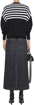 (W) GIVENCHY SS24 黑色條紋Logo圖案短版圓領長袖上衣。 BW90PJ4ZL2-001 Shop (W) GIVENCHY SS24 黑色條紋Logo圖案短版圓領長袖上衣。 BW90PJ4ZL2-001