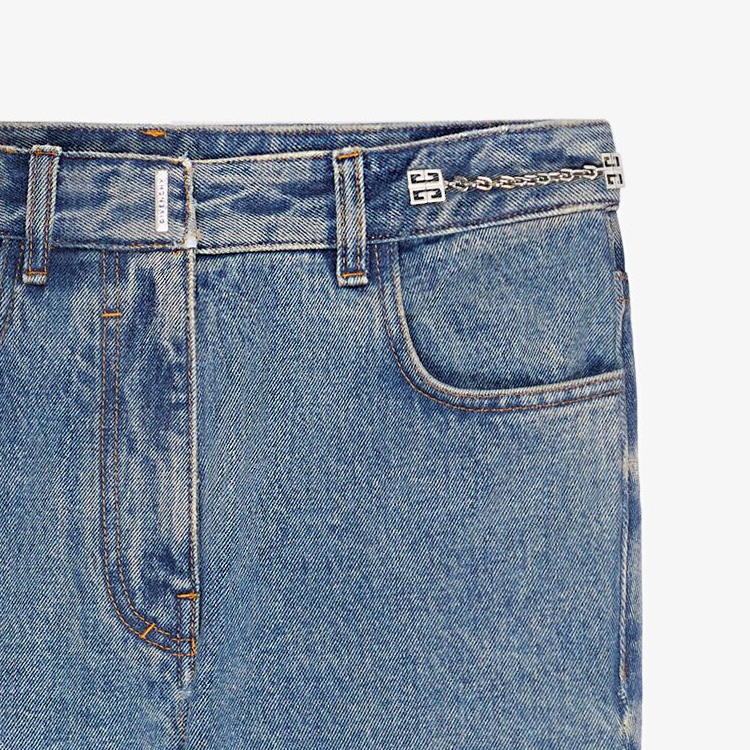 Sizing (W) Givenchy SS24 Jeans Flared Mid-Rise Aksen Logo Metal Wanita - Biru. BW51145Y9N-420