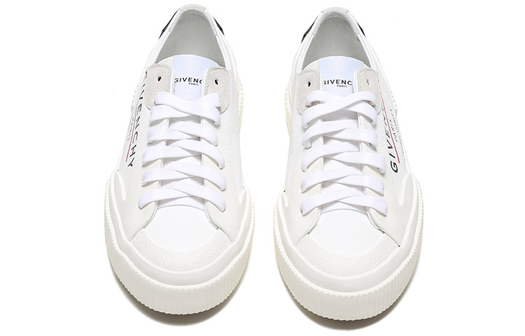 Shop (W) Givenchy Tennis Light Sneaker 'Address Logo Print - Putih' BE000PE0PF-100