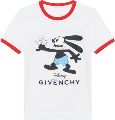 (W) Givenchy x Disney Merah Putih Kaos Crewneck Motif Kartun. GD2022121623 Lookbook (W) Givenchy x Disney Merah Putih Kaos Crewneck Motif Kartun. GD2022121623