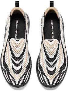 (W) スケッチャーズ GO WALK 6 DVF 黒白 124631-ZBA Shop (W) スケッチャーズ GO WALK 6 DVF 黒白 124631-ZBA