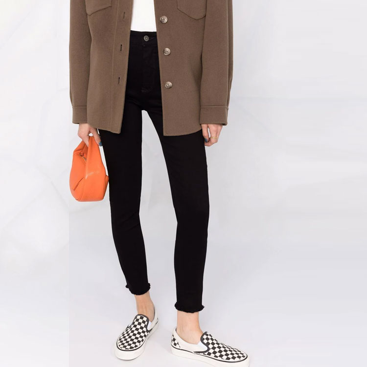 Details for (W) Golden Goose FW22 Seluar Jeans Skinny Hitam GWP00845P00054790100