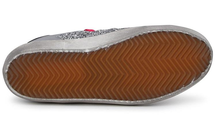 Shop 金鵝低筒休閒板鞋 女款 銀色