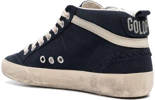 (W) Golden Goose Mid Star 'Hitam Putih' GWF00122.F004528.50778 Lookbook (W) Golden Goose Mid Star 'Hitam Putih' GWF00122.F004528.50778