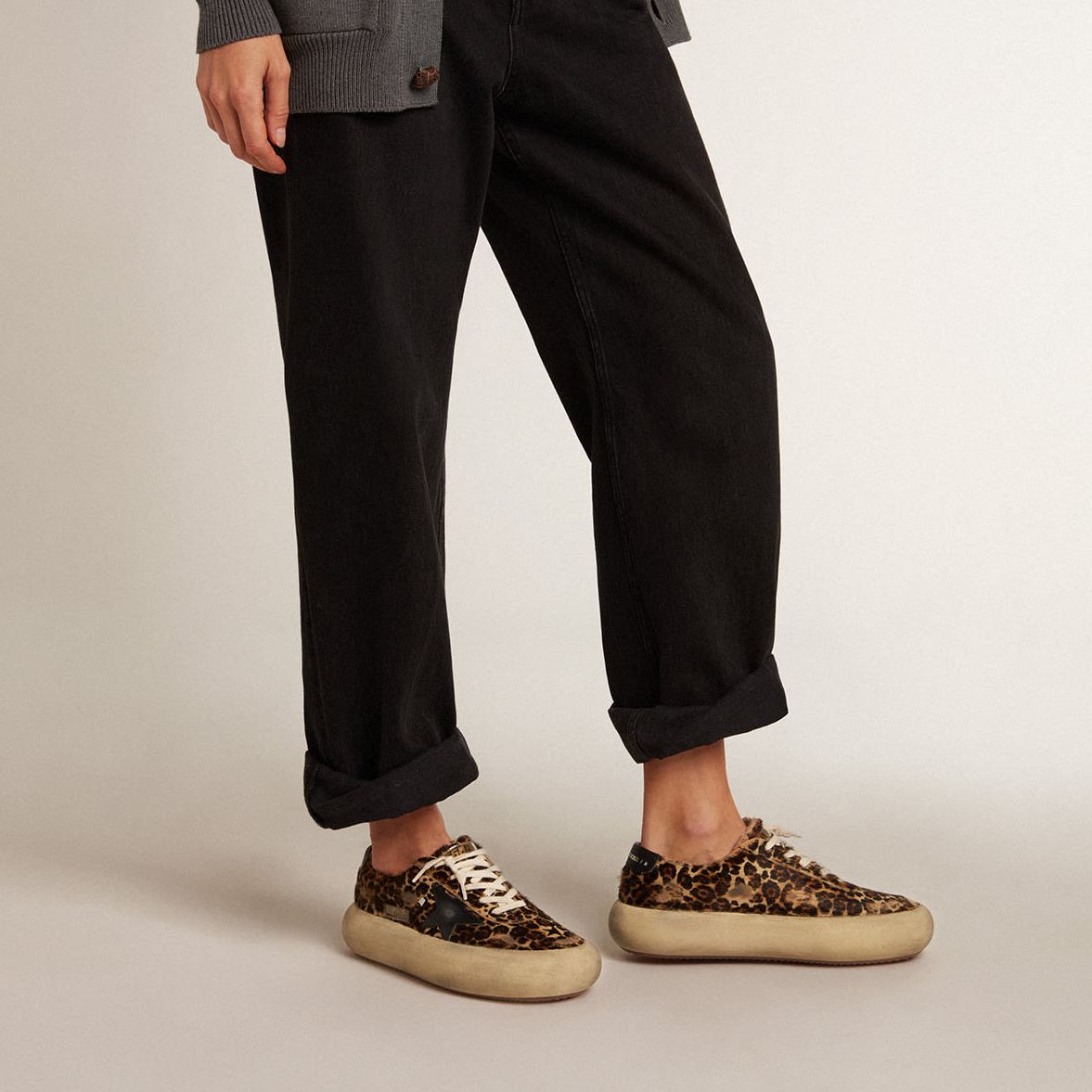 Shop (W) Golden Goose Space-Star '黑棕豹纹破旧' GWF00378.F003305.81472