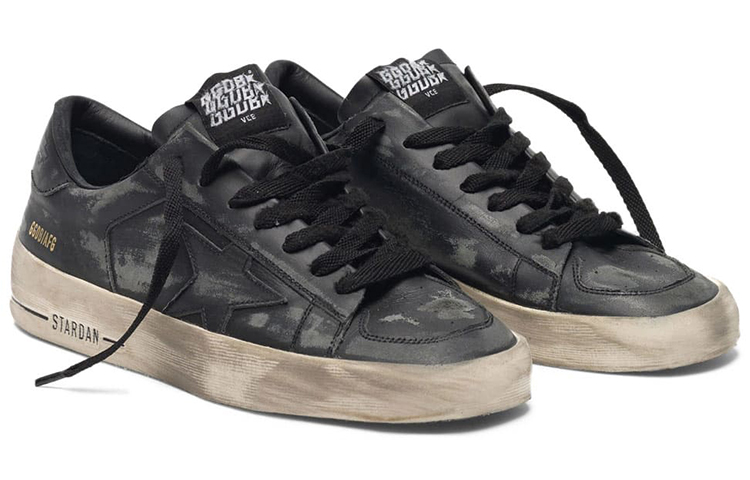 Lookbook (W) Golden Goose Stardan ''Versleten Zwart Leer'' G35WS959.E3
