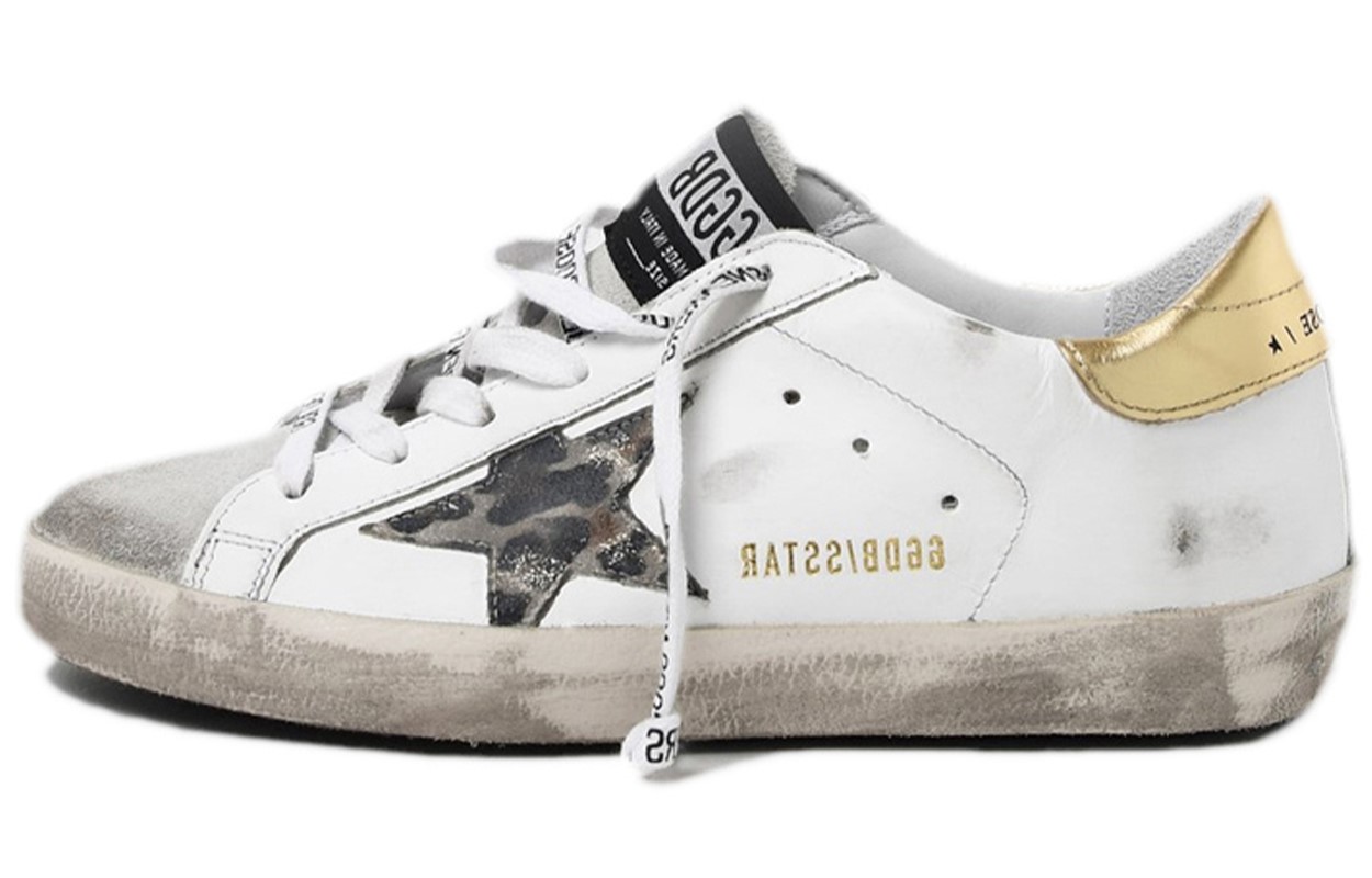 (W) Golden Goose Superstar 'Distressed White'