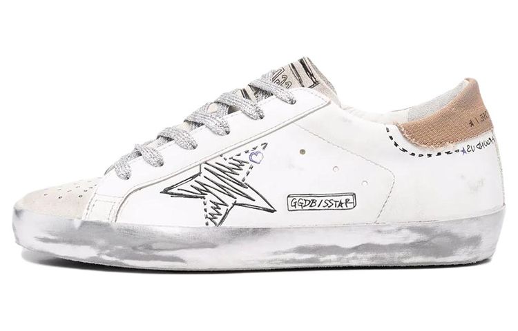 (Women) Golden Goose Superstar 'Distressed White Low-Top' GWF00270.F002479.81504