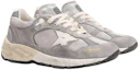 Lookbook (Women) Golden Goose Superstar 'Grey Distressed' GWF00558.F004944.60379