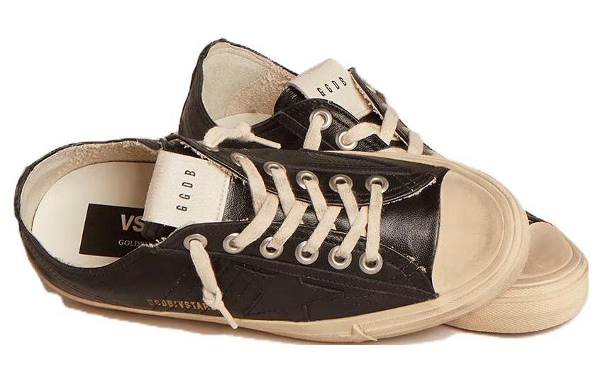 Lookbook (W) Golden Goose V-Star ''Versleten Zwart Leer'' GWF00129.F005033.90100