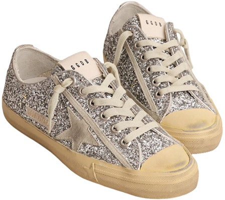 金鵰 V-Star 低筒綁帶 時尚運動鞋 女款 銀色 仿舊版 Lookbook 金鵰 V-Star 低筒綁帶 時尚運動鞋 女款 銀色 仿舊版