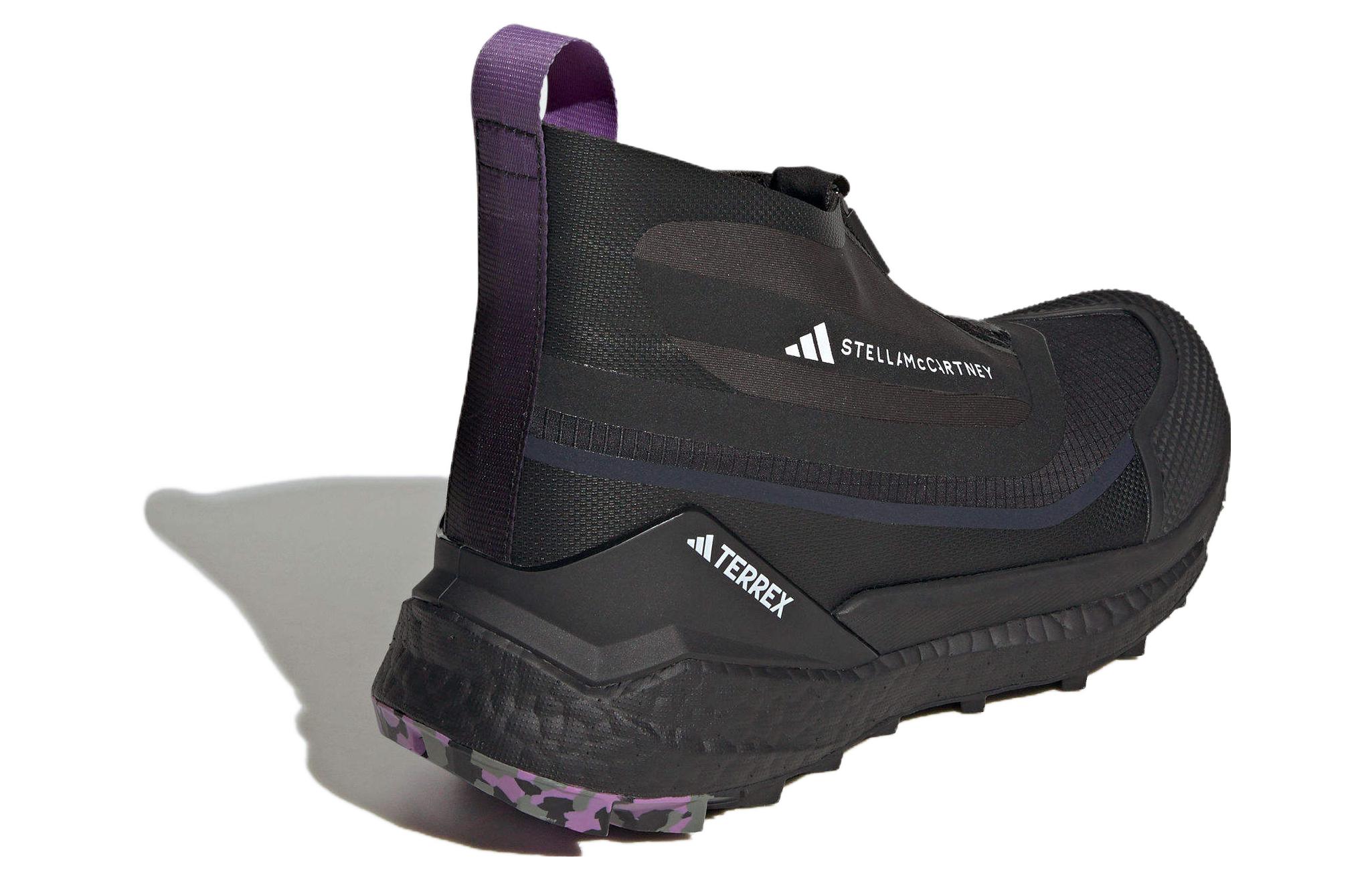 Lookbook (W) Gore-Tex x adidas '黑色深紫丁香' IE9214