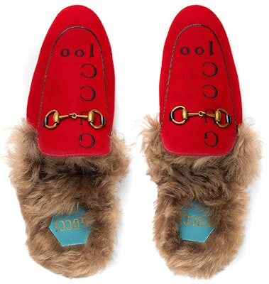 (W) Gucci 'Sepatu Flats Merah Peringatan 100 Tahun' 677751-979N0-6561 Lookbook (W) Gucci 'Sepatu Flats Merah Peringatan 100 Tahun' 677751-979N0-6561