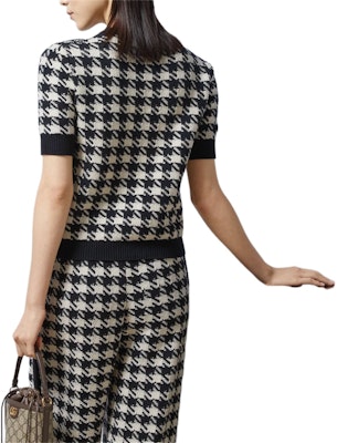 (W) GUCCI Top de Punto de Lana Negra con Estampado Pied de Poule y Manga Corta. 595697-XKDUY-1289 Shop (W) GUCCI Top de Punto de Lana Negra con Estampado Pied de Poule y Manga Corta. 595697-XKDUY-1289