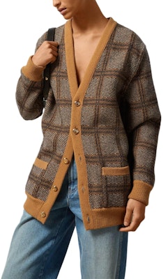 (Women) GUCCI Brown Logo Embroidered Checkered V-Neck Button Long Sleeve Sweater. 773903-XKDVD-2420 Sizing (Women) GUCCI Brown Logo Embroidered Checkered V-Neck Button Long Sleeve Sweater. 773903-XKDVD-2420