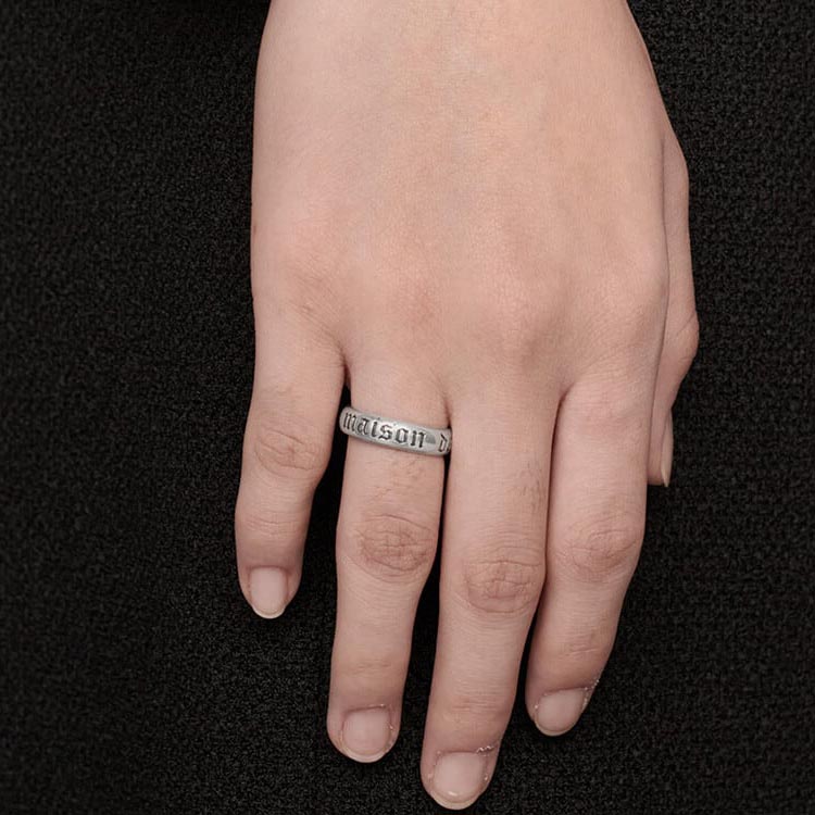 (Women) GUCCI "Maison de l'Amour" 925 Silver Slim Ring for Women - Silver. 678668-J8400-0701 圖 3