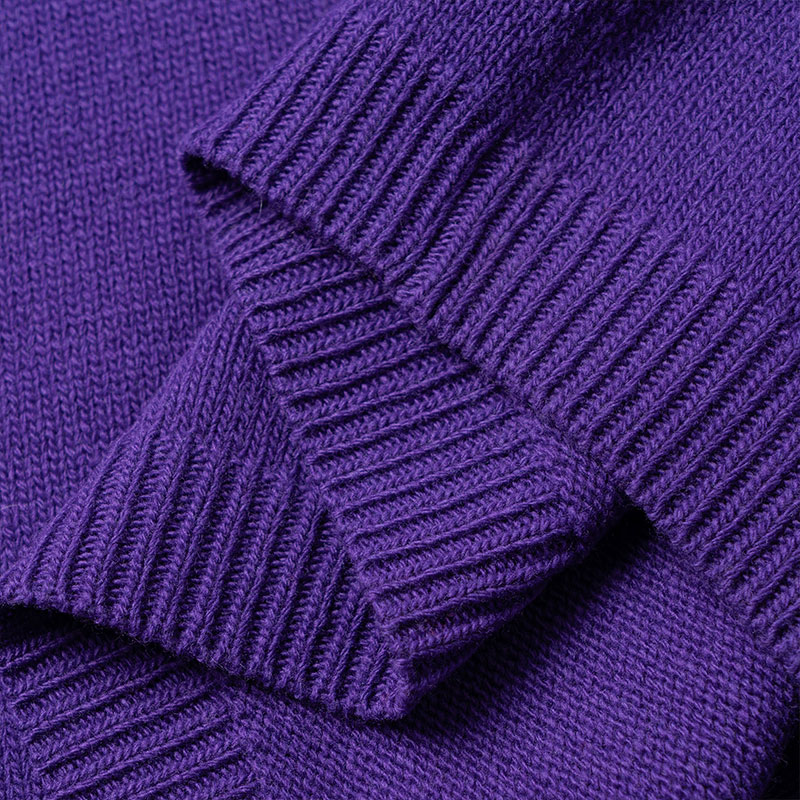 Sizing (Women) GUCCI  Purple Crewneck Sweater with Animal Print Design. 503897-X9P16-5266