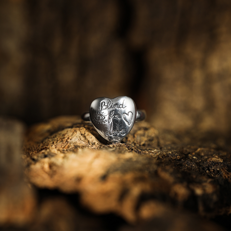 Details for (W) 구찌 블라인드 포 러브 실버 하트 반지 YBC499937001
