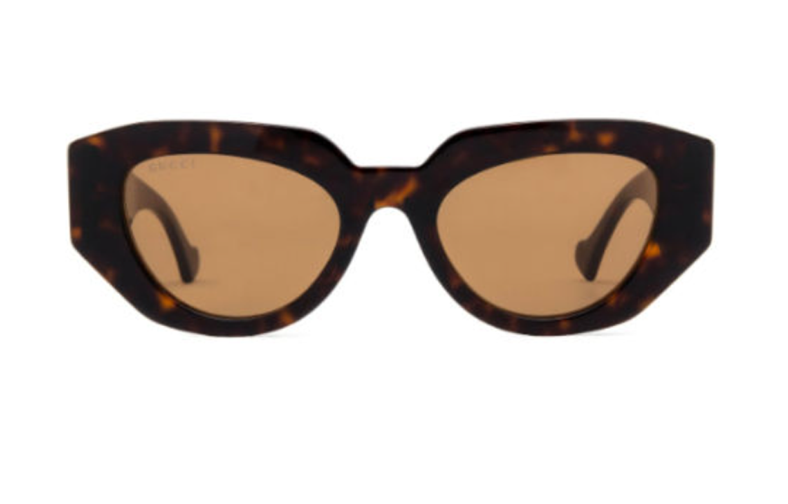 Lookbook (W) GUCCI猫眼玳瑁纹醋酸纤维女士太阳镜，带品牌标识镜腿。 25134120