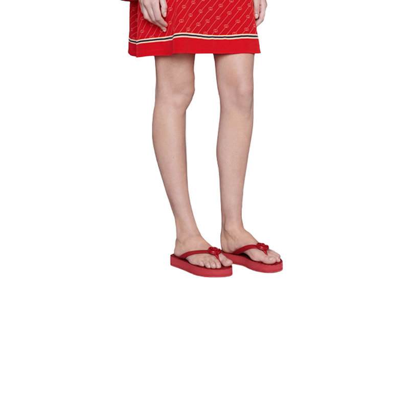 Details for (Women) Gucci Chevron Thong Sandal Hibiscus Red Rubber 655463-J8710-6433