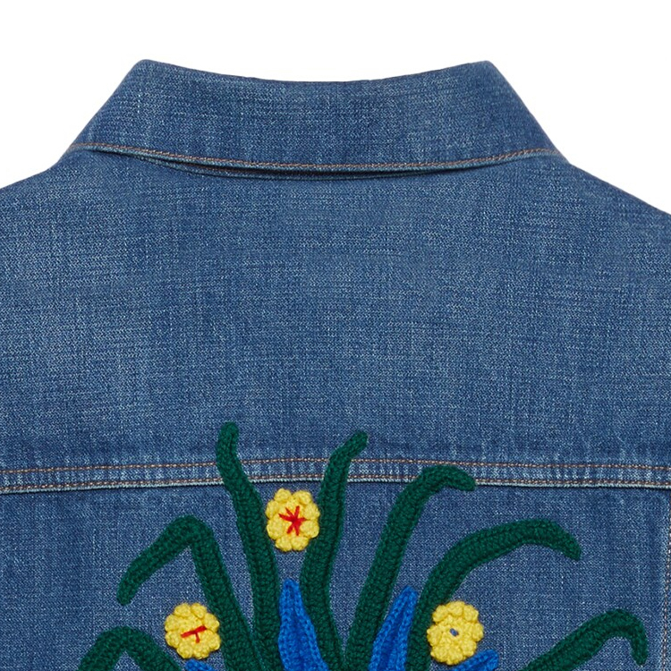 Purchase (Women) GUCCI Chinese New Year SS22 Blue Cotton Button Badge Denim Jacket Womens. 683731-XDBV7-4447