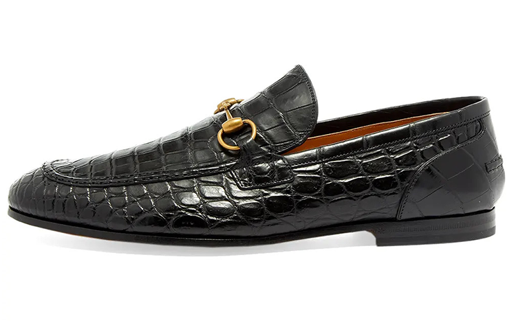 (W) Gucci Crocodile Embossed Casual Flat 'Black'
