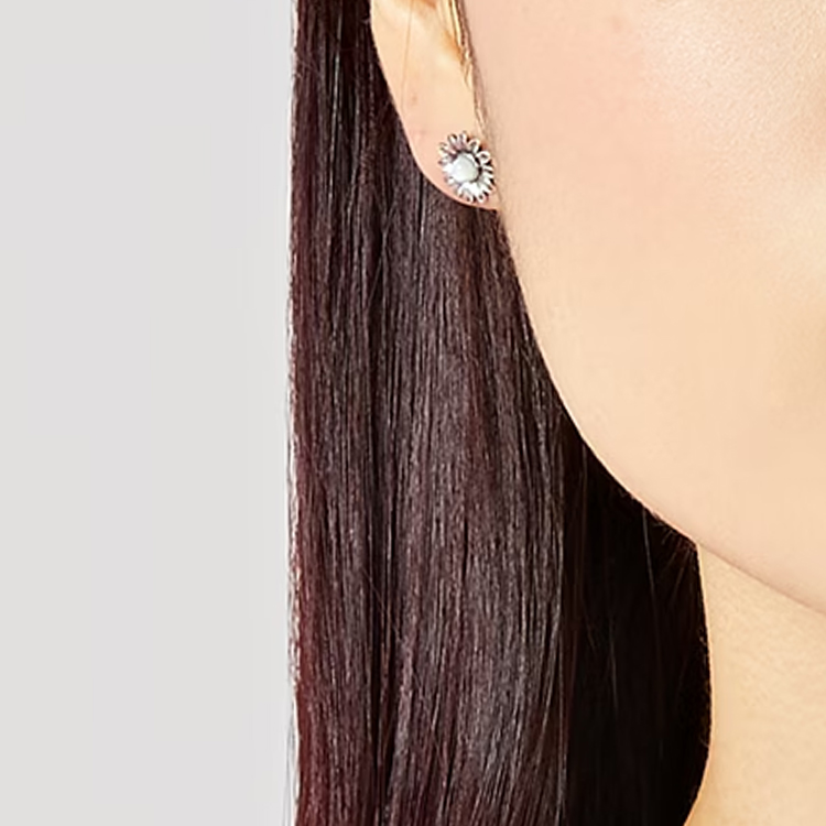 (Women) GUCCI Double G Mother-of-Pearl Silver Earrings for Women - Silver. 527390J84408184 圖 4