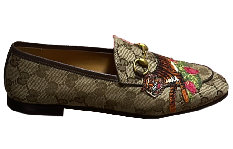 (W) Gucci Embroidered Round Toe Loafer 'Beige' 圖 2