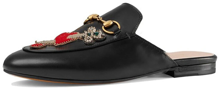 women-gucci-flat-heart-and-arrow-black-463475-blm-00-1000