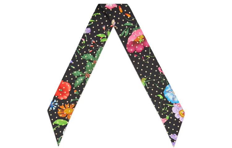(Women) GUCCI Flora Black Star Print Silk Scarf for Women. 583481-3G001-1000