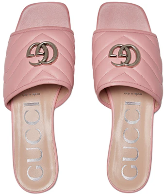 GUCCI 古馳 雙G系列 絎縫V型皮革 拖鞋 淡粉色 女款 Lookbook GUCCI 古馳 雙G系列 絎縫V型皮革 拖鞋 淡粉色 女款