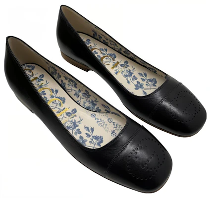 (W) Gucci GG Marmont Sepatu Balet 'Hitam' 658942-D3V00-1000 Lookbook (W) Gucci GG Marmont Sepatu Balet 'Hitam' 658942-D3V00-1000