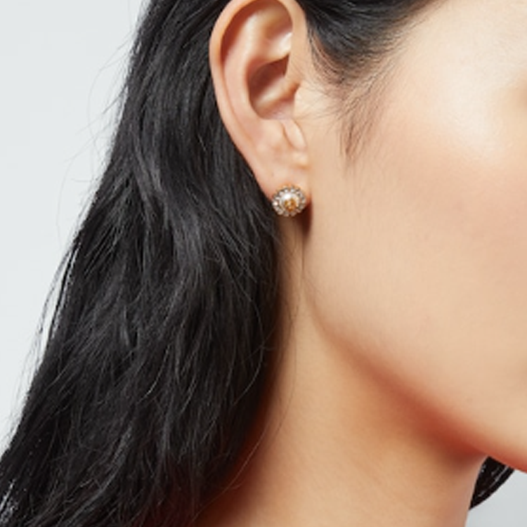 (Women) GUCCI GG Marmont Floral Metal Resin Crystal Earrings Women Gold. 702583I98758623 圖 4