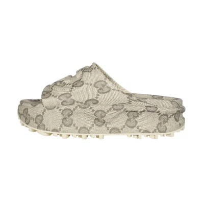 (W) Gucci GG Oversize Slide Sandal 'Beige'