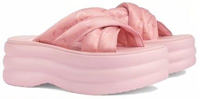 (W) Gucci GG Selipar Platform 'Putih' 738707-H9H00-5838 Lookbook (W) Gucci GG Selipar Platform 'Putih' 738707-H9H00-5838