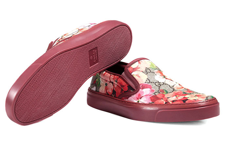 Shop GUCCI古馳 花卉印花 時尚板鞋 女款 紅
