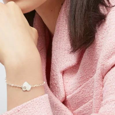 (Women) GUCCI Heart Charm 925 Silver Bracelet for Women - Silver. 645546J84101184 Shop (Women) GUCCI Heart Charm 925 Silver Bracelet for Women - Silver. 645546J84101184