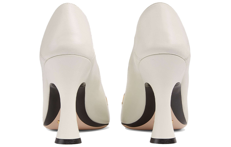 Shop (W) グッチ  白プリントレザーハイヒール
(Gucci shiro purinto rezaa haihiiru) ‎626723-C9D00-9050