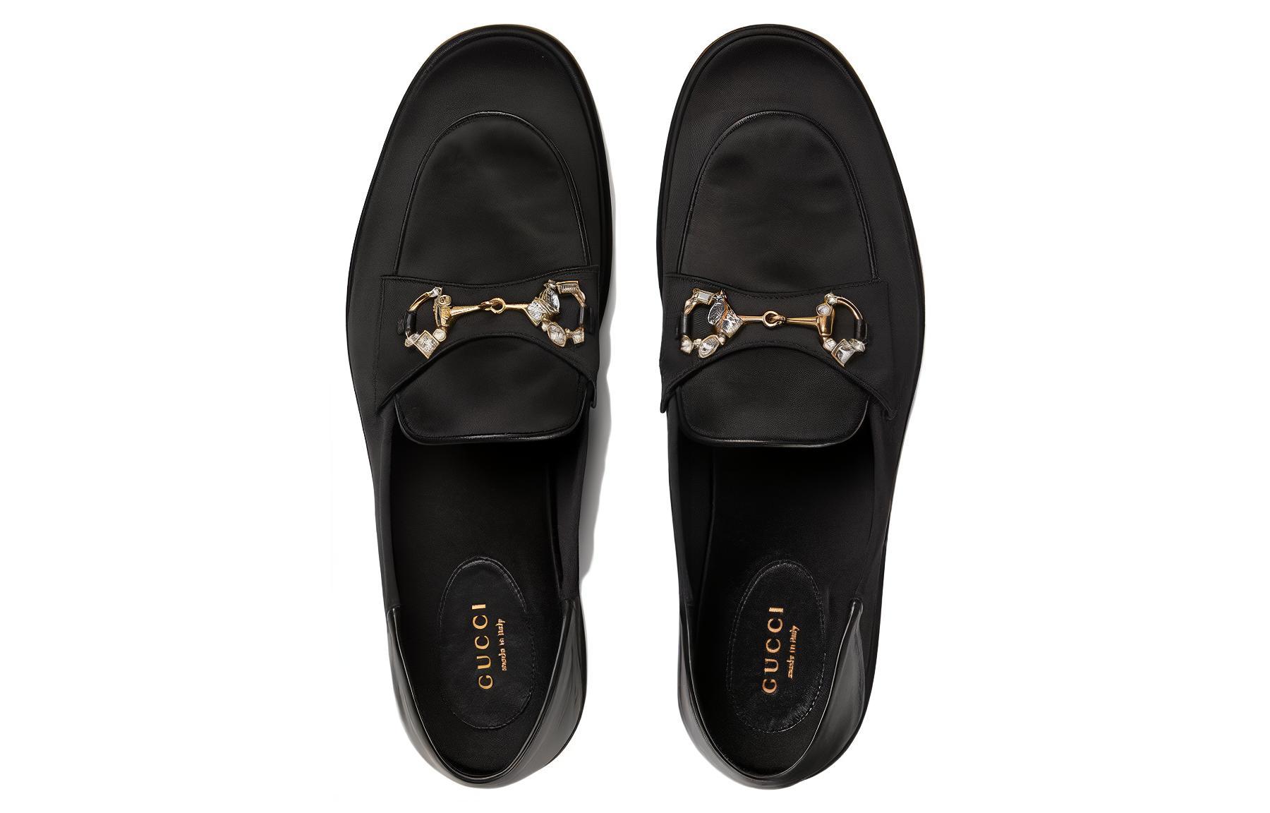 Order (W) グッチ ホースビットローファー 黒サテン 759780-KND90-1000