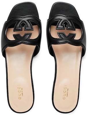 (W) Sandal Bulu Shearling Gucci Interlocking G 'Hitam' 694451-US000-1000 Lookbook (W) Sandal Bulu Shearling Gucci Interlocking G 'Hitam' 694451-US000-1000