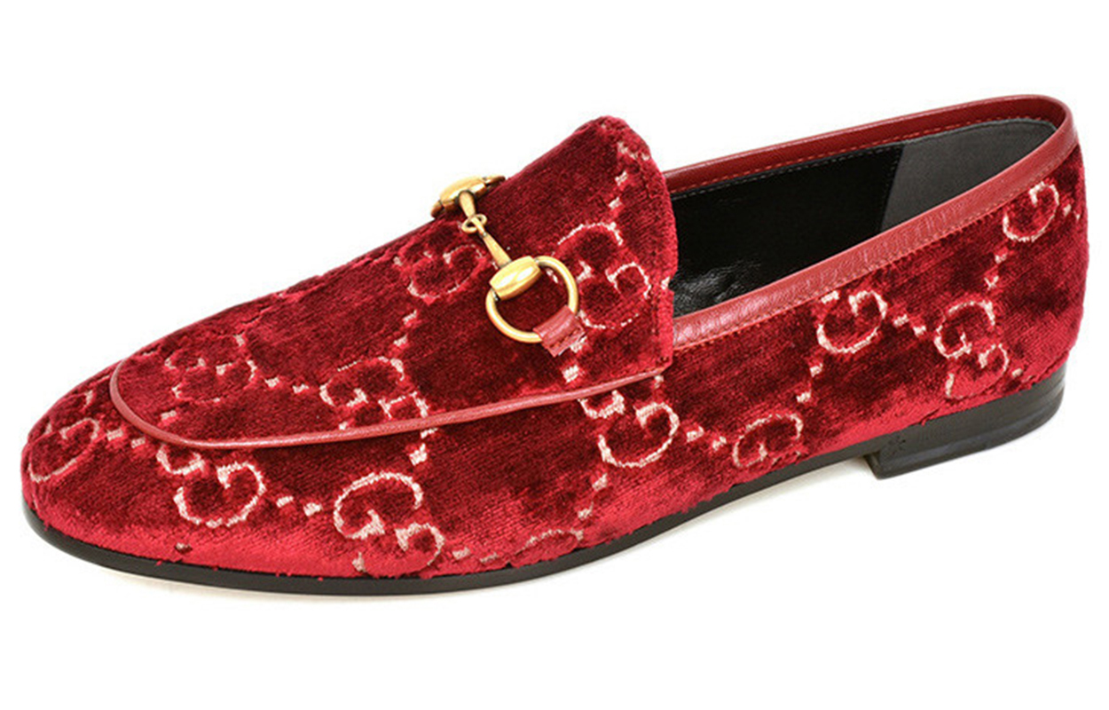 Lookbook (W) Gucci Jordaan Mocasín de Terciopelo GG 'Rojo' 431467-9JT20-6496